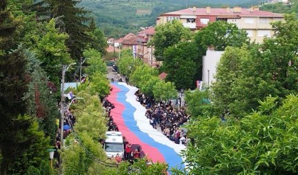 Kosovo je srpsko! I Srbi u ovoj borbi neće ostati sami kao ‘90-ih! Fiore poručio da je vreme da se Kosovo vrati Srbiji