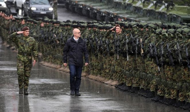 Vučević: Vojska uspešno izvršava sve zadatke koje država pred nju postavlja (FOTO)