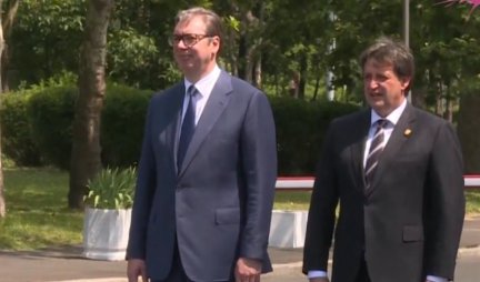 IZ VAŠEG RIAJLITIJA SU IZAŠLE UBICE! NADAJU SE ČUDU DA ĆE PREUZETI VLAST NA SILU, NEĆE BITI PRELAZNE VLADE! Vučić o opoziciji i izborima (VIDEO)