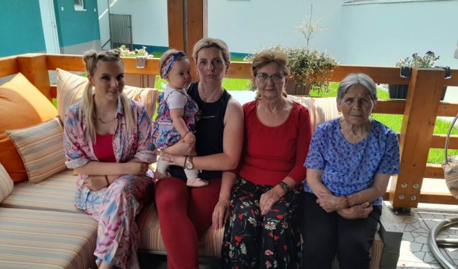 OVO SE RETKO VIĐA U SRBIJI! Pet generacija žena od čukunbake Ljubice do bebe Megice žive u Sremskoj Mitrovici - ONE ČUVAJU JEDNU TAJNU