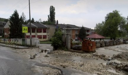 NE RADI VRTIĆ, PUTEVI RAZORENI Haos u Aleksandrovcu nakon bujičnih poplava (VIDEO)