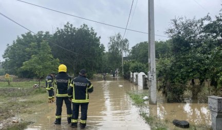 SAMO U JUČERAŠNJEM DANU EVAKUISANO 217 LJUDI: MUP - Usmerili smo sve snage na spašavanje života