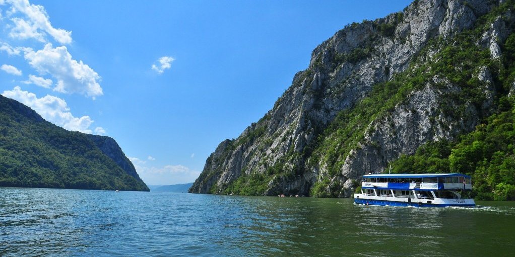 Ova reka teče kroz 10 zemalja, ali je u Srbiji baš posebna! Znate li zašto?  (FOTO)