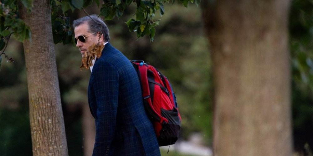 Bajdenov sin postao beskućnik! Hanter rasprodao sve, nema od čega da živi!