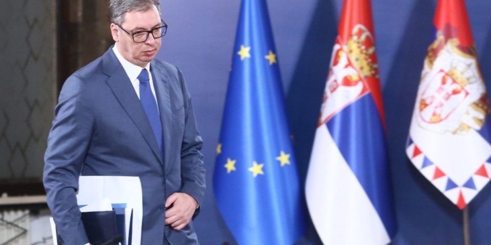 Ogorčen sam zbog izjave Martinovića u parlamentu! Vučić precizan: Napravio je fatalnu grešku, moraće da se izvini!