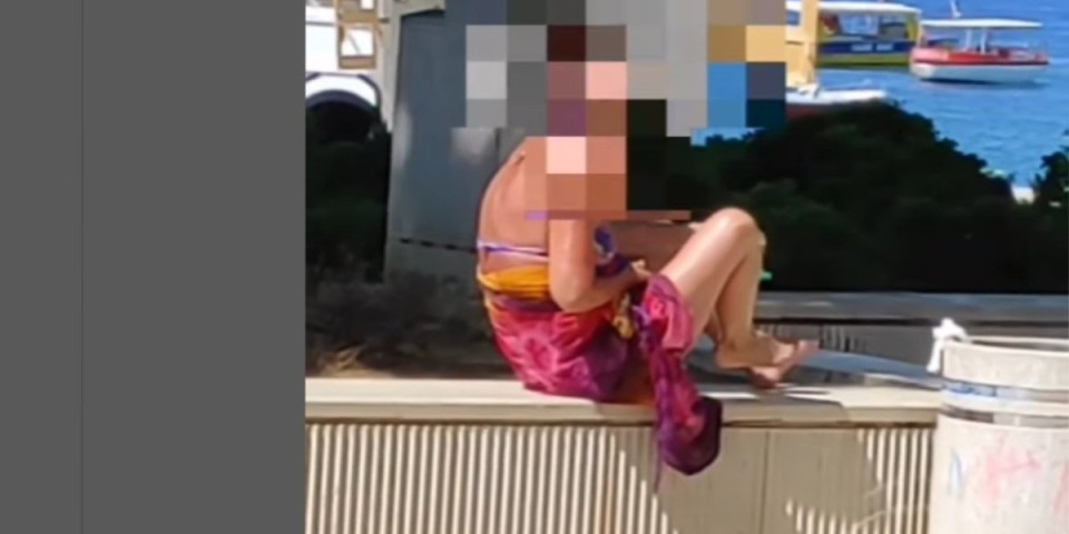 Ovo što ova žena radi na plaži luđe je od pečenja jagnjeta (VIDEO)