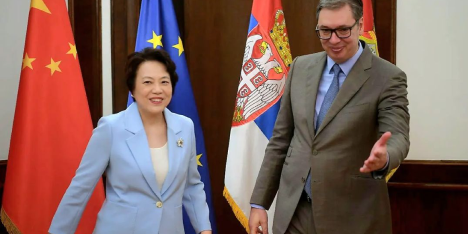 Hvala na ogromnoj podršci Kine! Predsednik Vučić posle sastanka sa ambasadorkom Čen Bo