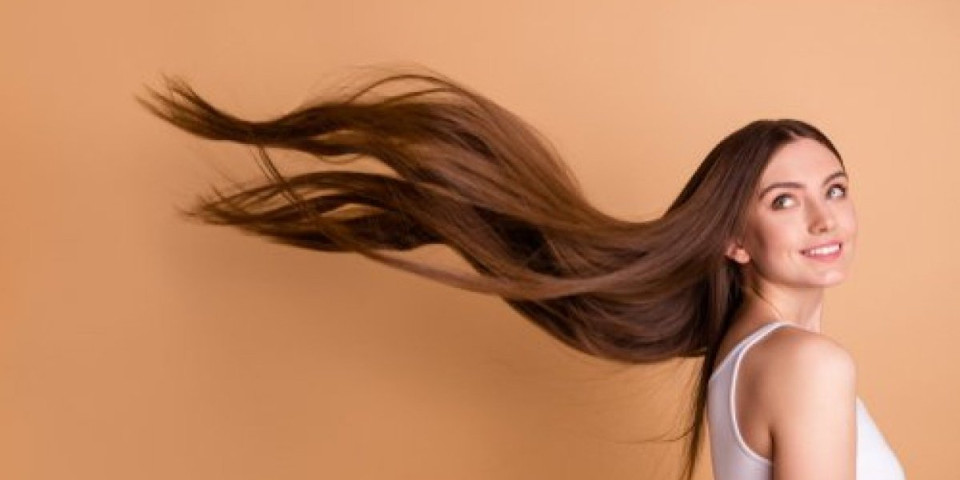 5 suplemenata od kojih kosa raste kao luda! Očas posla sprečite opadanje i pospešite kvalitet dlake