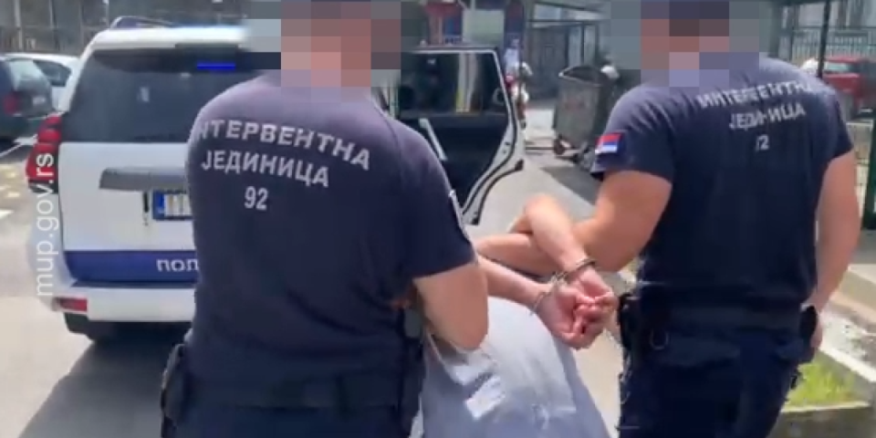 Uhapšen Beograđanin sa nanogicom! U garaži krio oko deset kilograma "trave"