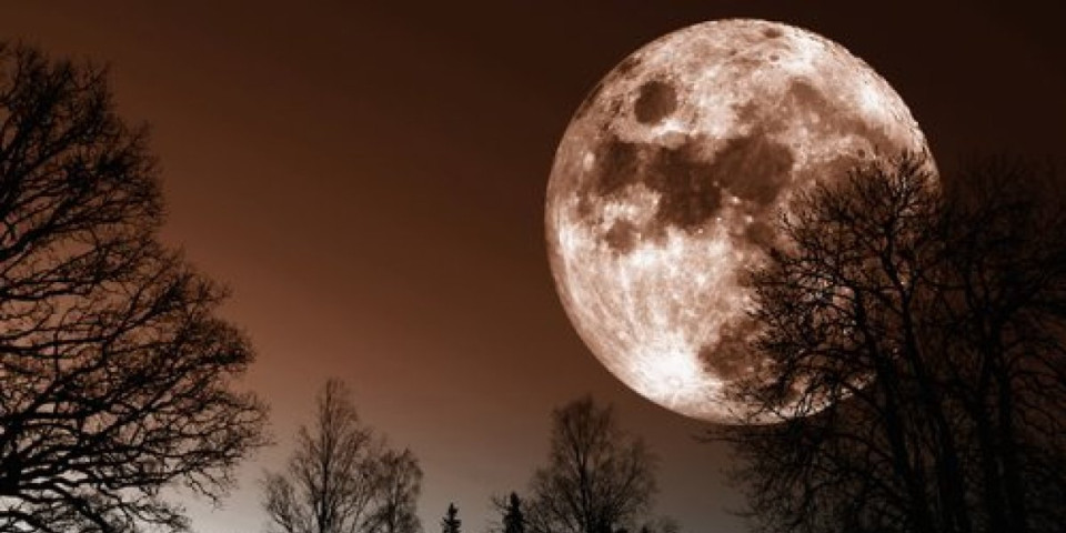 Stiže pun Mesec u Vodoliji! 1. avgust je opasan datum - 4 znaka neka se spreme za kraj jednog životnog ciklusa