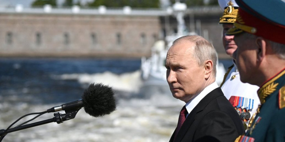 (VIDEO) Veliki dan u Rusiji! Putin pokazao od čega se Zapadu ledi krv u žilama, prizor ostavlja bez daha!