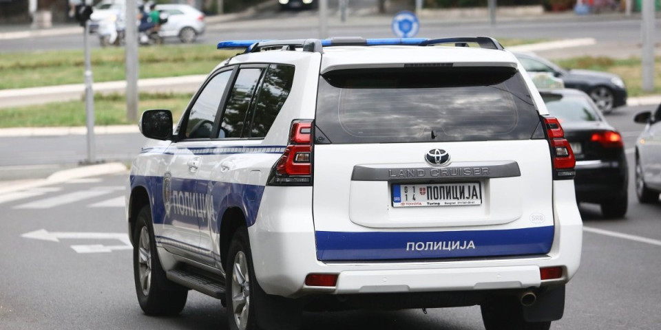 Nasrnuo na medicinsku sestru na Novom Beogradu: Policija u poteri za napadačem