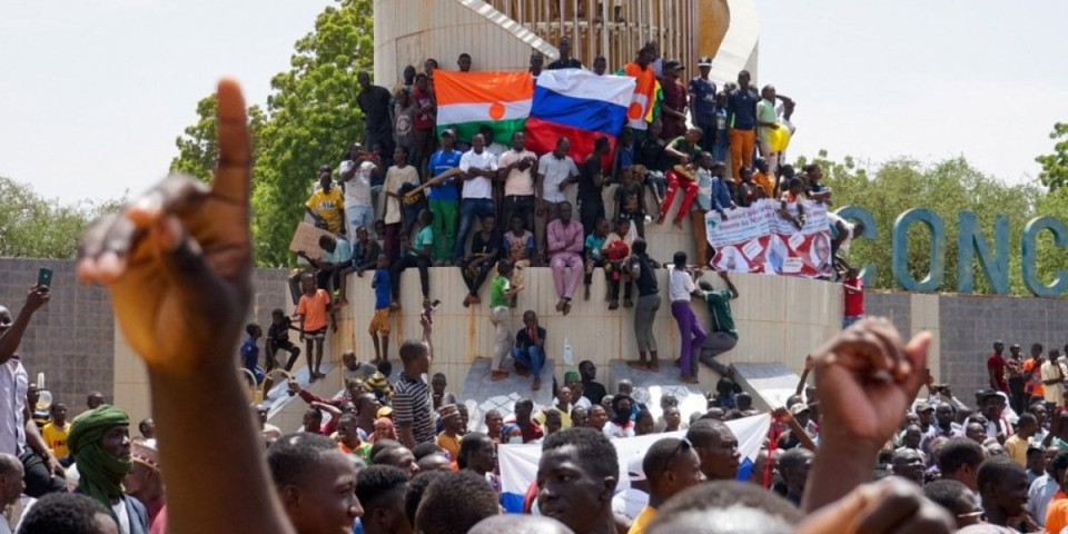 Počelo je! Francuska pokrenula prvu akciju u Nigeru