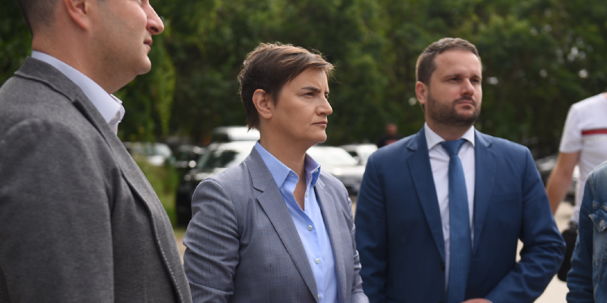 Premijerka obilazi područja pogođena nevremenom - Brnabić u Novom Sadu (FOTO)