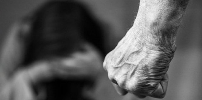 Brutalno razbojništvo u Bačkom Petrovom selu: Upali starici u kuću, mučili je i pokrali