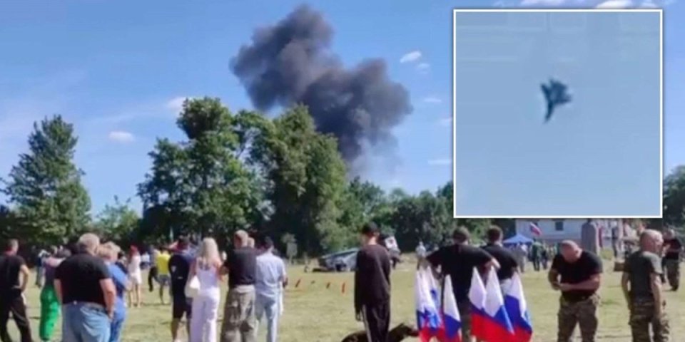 (VIDEO) Drama u Rusiji! Srušio se moćni Suhoj, ljudi u neverici gledaju stravičan prizor!