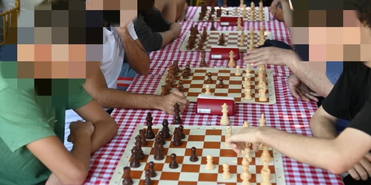 Osuđenici iz "Zabele" izašli na crtu velemajstorima šaha! Održan prvi šahovski turnir u zatvoru!