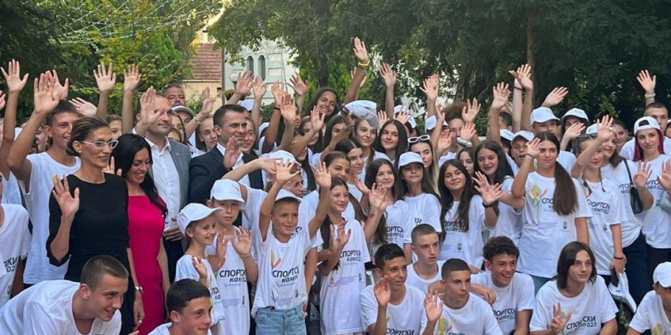 Ministar Milićević u Zrenjaninu otvorio sportski kamp za mlade (FOTO)