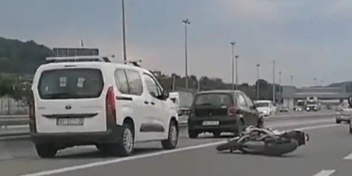 Oboren motociklista na auto - putu:  Nesreća kod Vrčina
