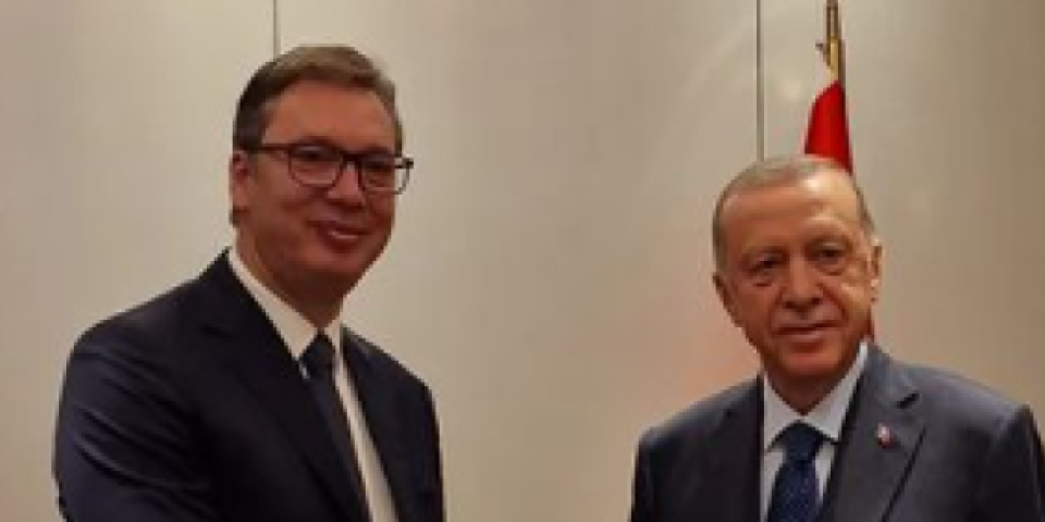 Erdogan čestitao Vučiću: "Narod ceni sve što u kontinuitetu činite za blagostanje i razvoj vaše zemlje"