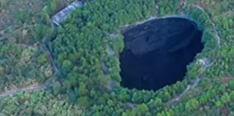 Zapanjujuća misterija otkrivena na 180 metara ispod površine! Naučnici zanemeli: Kao da nije sa Zemlje! (FOTO/VIDEO)