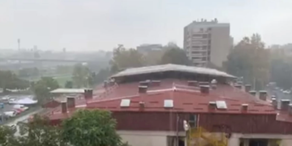 (VIDEO) Veliko nevreme u Zagrebu: Zatvorena žičara na Sljemenu, u Zagorju pao grad!