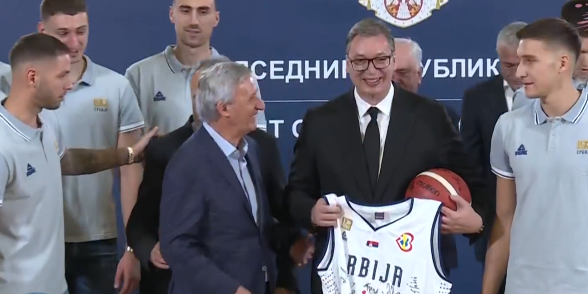 Za zlato iz Pariza, dobićete 200.000! Vučić najavio dobre vesti za košarkaše!