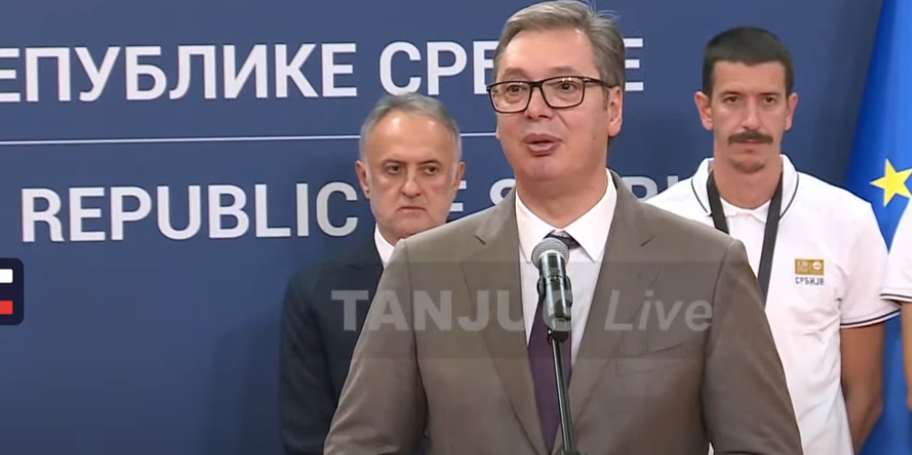 Vučić basketašima: Donesite zlato sa OI, dobićete po 200.000 evra
