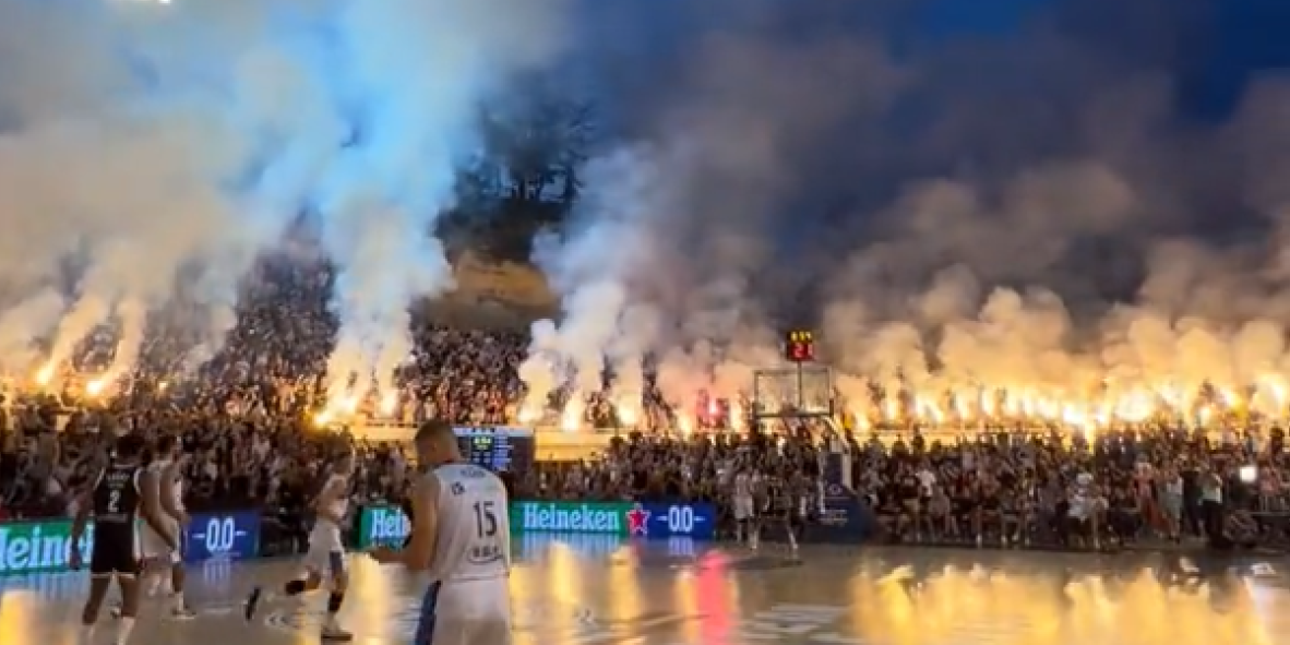 Gori Taš! "Grobari" napravili nezapamćenu bakljadu na sve četiri strane stadiona! (VIDEO)