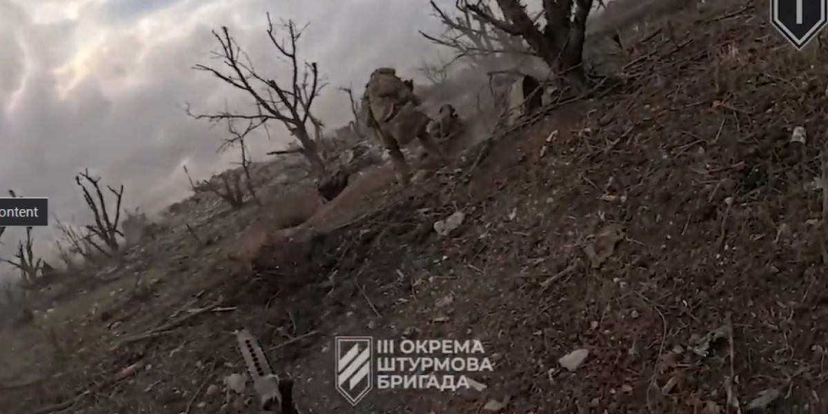 Ovako izgleda pakao na zemlji: Objavljen snimak bitke u Ukrajini iz prvog lica - Jezivo!  (VIDEO)