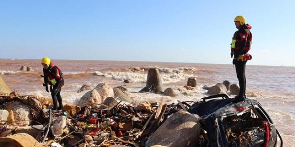 Posledice razornih poplava u Libiji: Stotine tela pronađeno na plaži