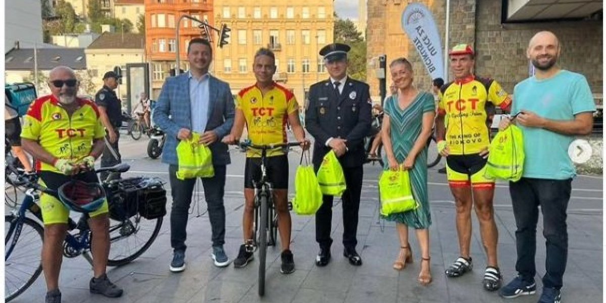 Biciklisti ginu noću! Načelnik Lakićević: "Moraju da nose adekvatnu opremu"! (FOTO)