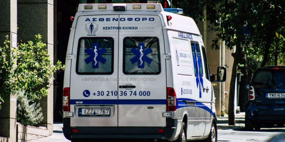 Užas na Kritu: Beba pala s drugog sprata hotela, hitno prevezena u bolnicu!