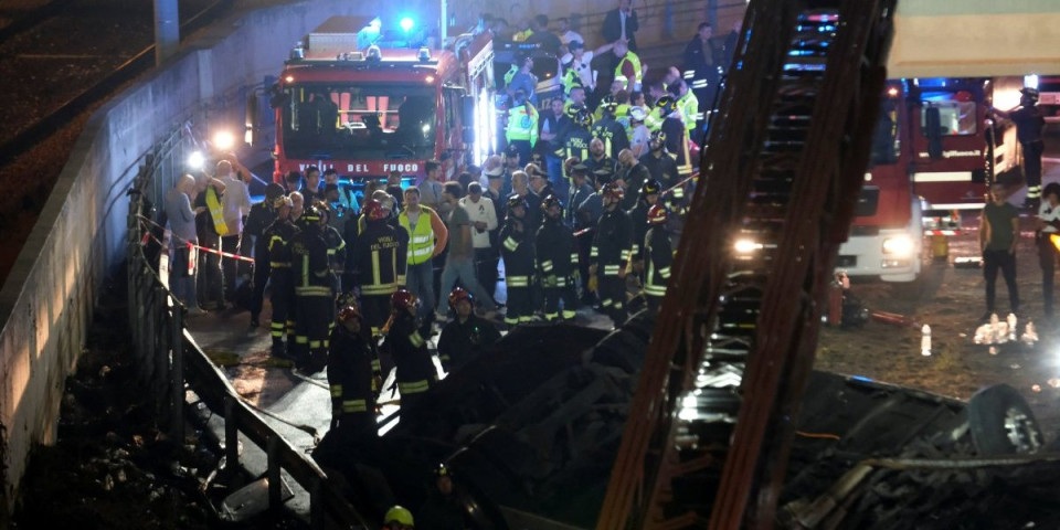 (FOTO) Moguća dva uzroka stravićne nesreće u Italiji: Gradonačelnik Venecije se oglasio povodom užasne tragedije!