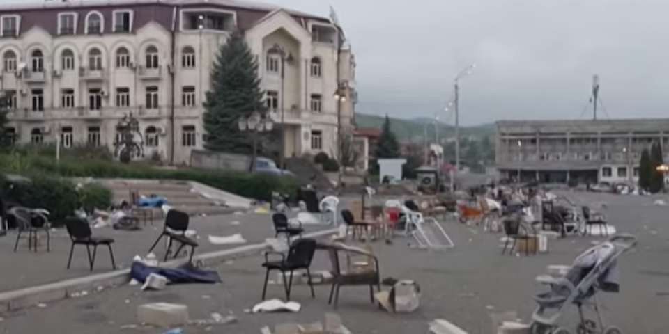 Prvi snimci iz avetinjski pustog Nagorno-Karabaha! Nigde čoveka na ulicama Stepanakerta, kao posle apokalipse! (VIDEO)