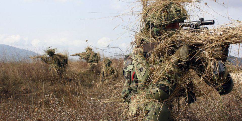 U različitim vremenskim i zemljišnim uslovima! Taktička obuka izviđačkih jedinica Vojske Srbije