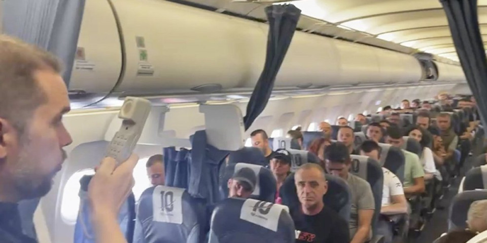 Ukrcao se i poslednji putnik u avion Er Srbije iz Tel Aviva! (VIDEO)