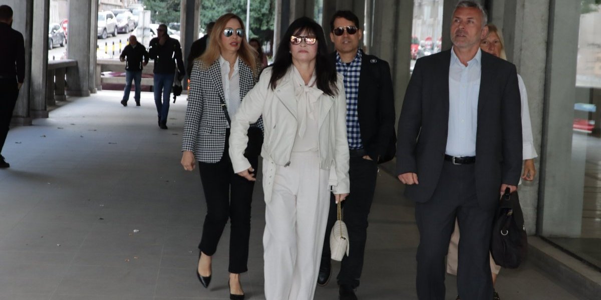 Mira Antonnović na suđenju sa Miroslavom Ilićem