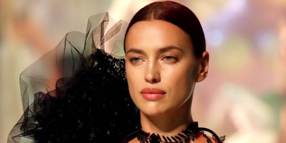 Tajna mladolike kože Irine Šajk: Moćni napitak briše bore i hidrira kožu - lepotica se kune u njega