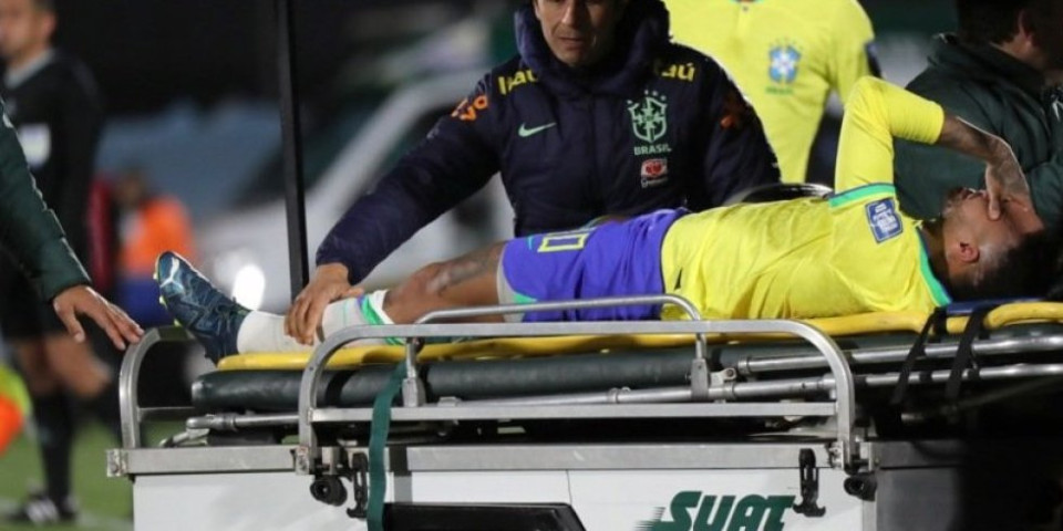 Šok i neverica u Brazilu! Nejmar teže povređen, plakao na nosilima (FOTO/VIDEO)