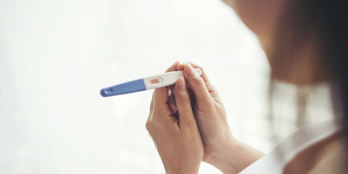 Ricinusovo ulje znate da je dobro za kosu, ali evo kako se koristi i za plodnost! Olakšajte prirodno začeće ovim oblogom