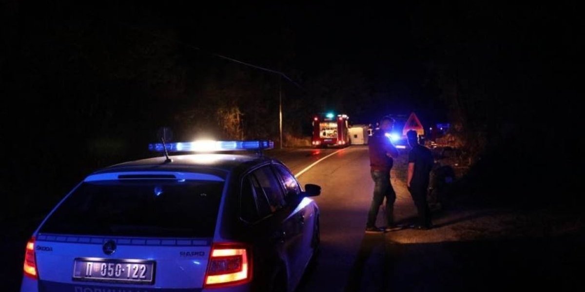 Poginuo muškarac (34) prilikom prevrtanja traktora: Tragedija u selu kod Čačka