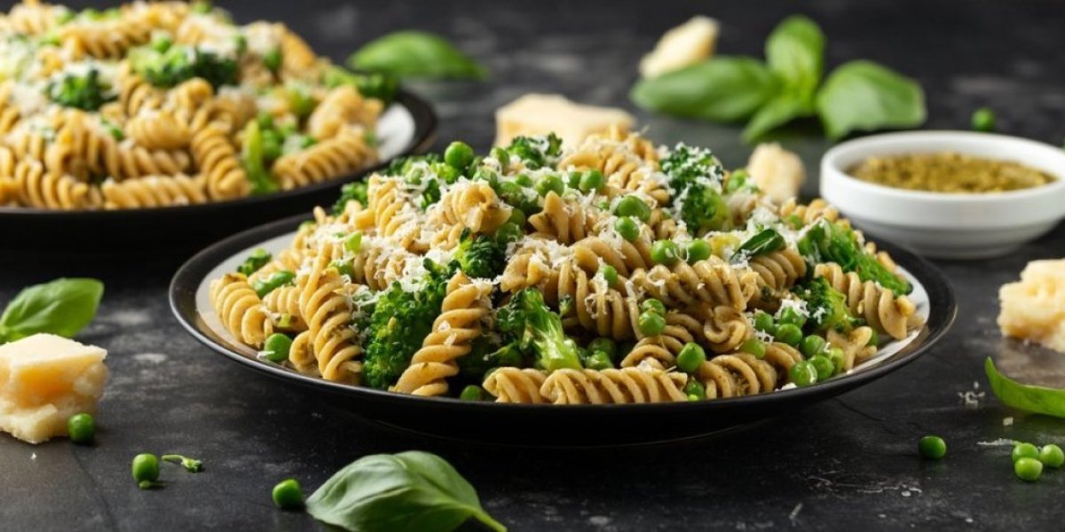 Pasta sa brokolijem, graškom i parmezanom! Lagana i brza večera