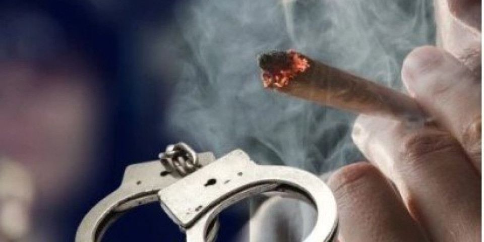 Uhapšen mladić (23) iz Niša: Policija pronašla 23 paketića droge