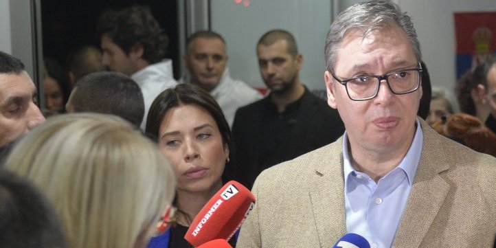 Grme brojke! Najnoviji podaci: Listu "Srbija ne sme da stane" do 22 časa podržalo tačno 83.427!