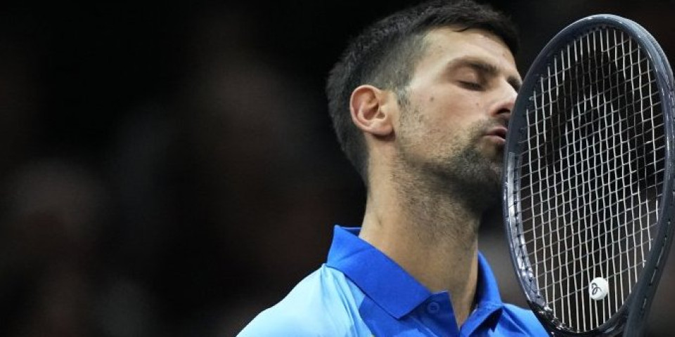 To, Srbine! Novak u polufinalu Pariza! Revanširao se Dancu, a i publika je dobila svoje!  (VIDEO+FOTO)
