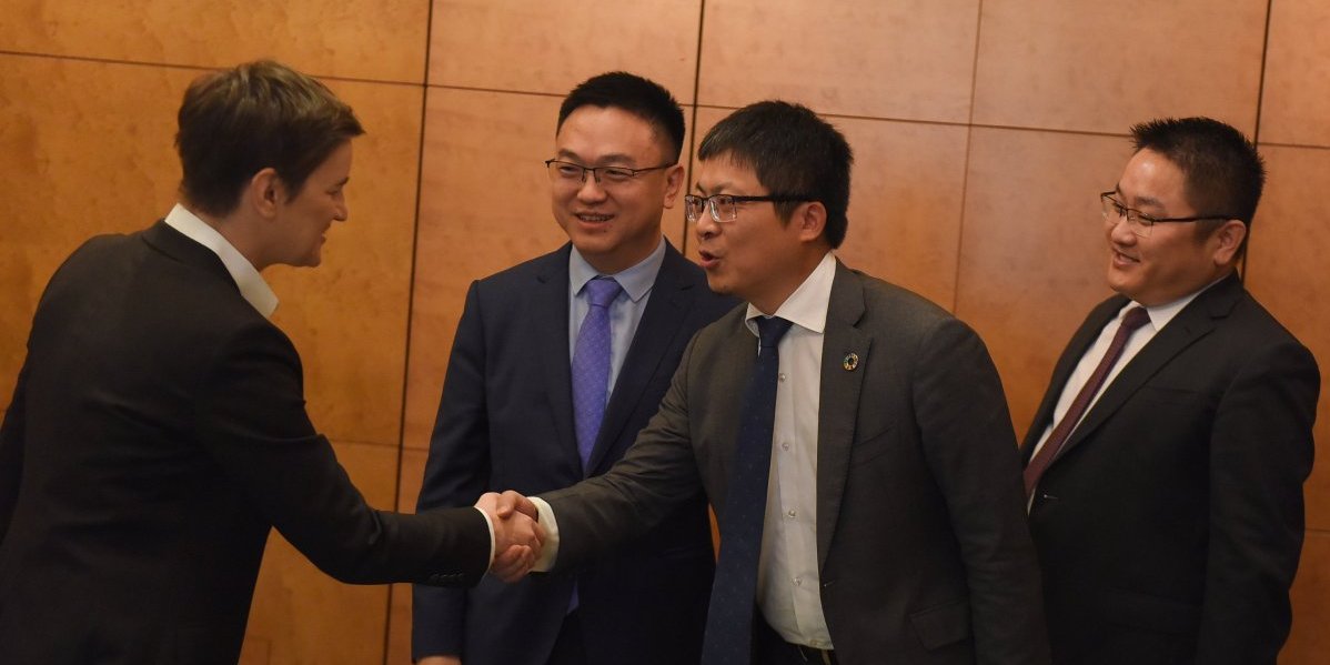 Premijerka Brnabić u Šangaju sa predstavnicima kineskih kompanija! "Želimo da nastavimo ubrzani razvoj domaće privrede" (FOTO)
