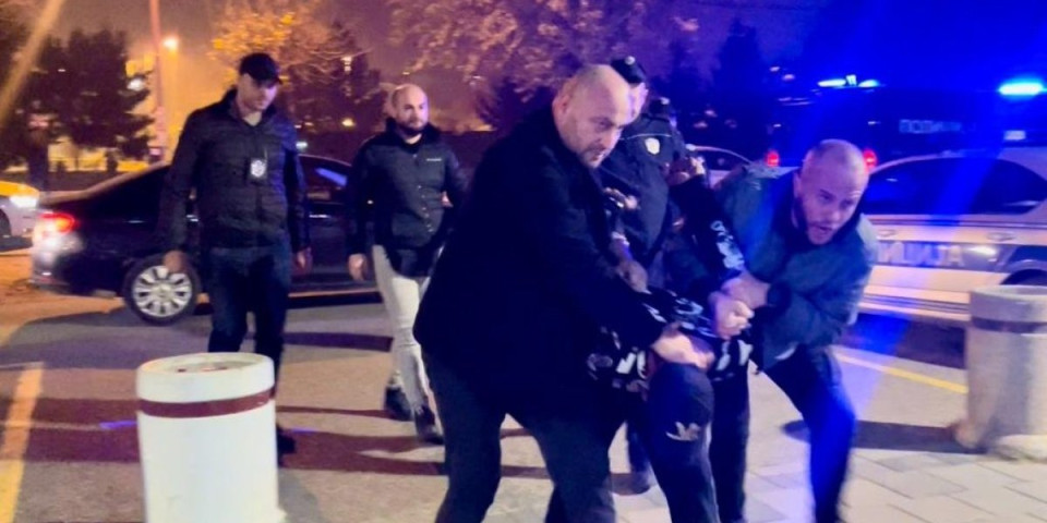 Zaustavljen kombi kod Vrčina sa 36 migranata: Evo ko je uhapšen u velikoj akciji policije i BIA u Beogradu