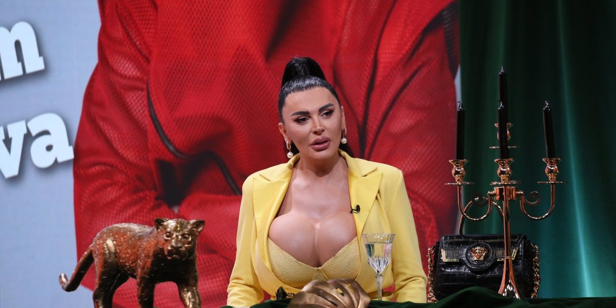 Umešana u međunarodni kriminal? Ovo je razlog hapšenja transrodne pevačice