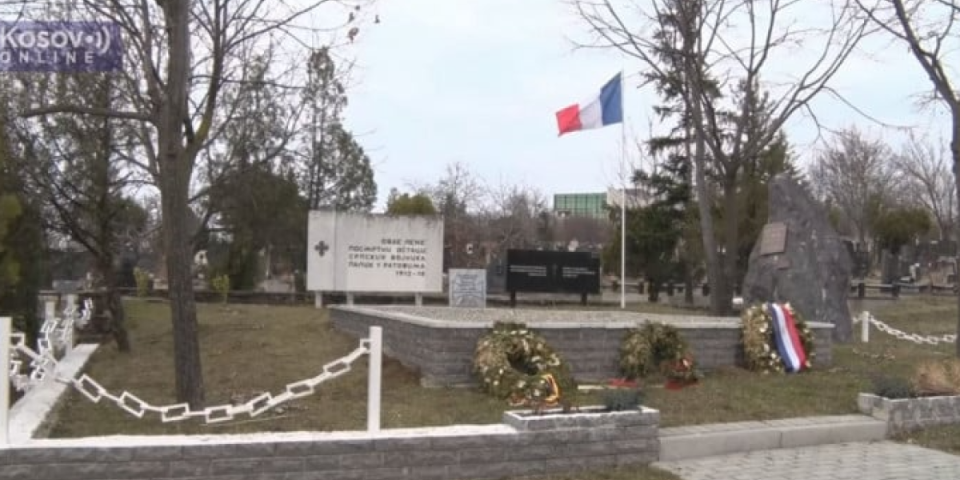 "Vratite spomenik na prvobitno mesto, pa se izvinite"! Srpska lista ima zahtev za nemačkog i francuskog ambasadora u Prištini!